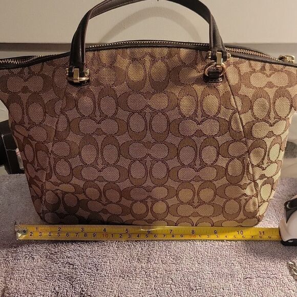 Authentic Coach Purse - Picture 11 of 13